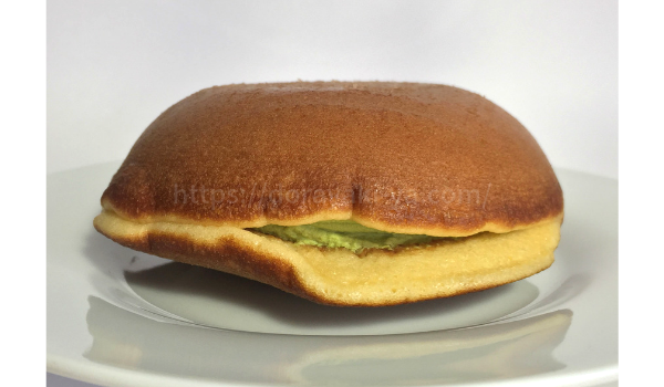 ローソンどらもっち宇治抹茶＆ホイップ袋横面